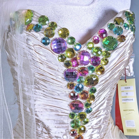 NWT May Queen | Champagne Rhinestone Ruffle Strapless Dress & Shawl - sz 10 - Picture 2 of 10